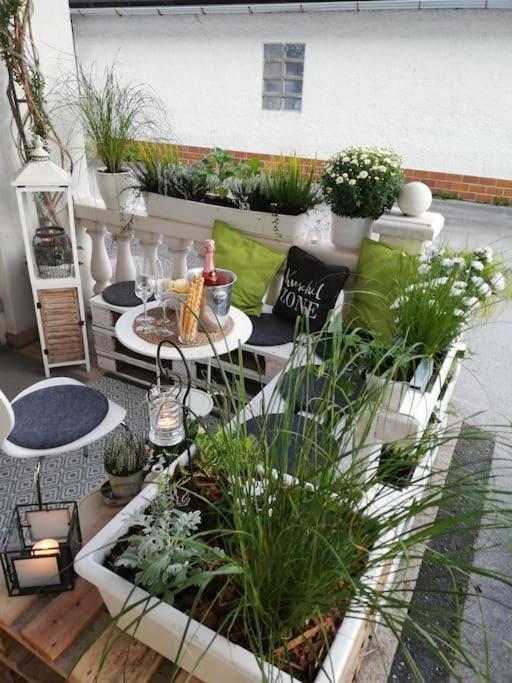 Barrierefreie Schoene Wohnung Im Eg Kossen Exterior photo